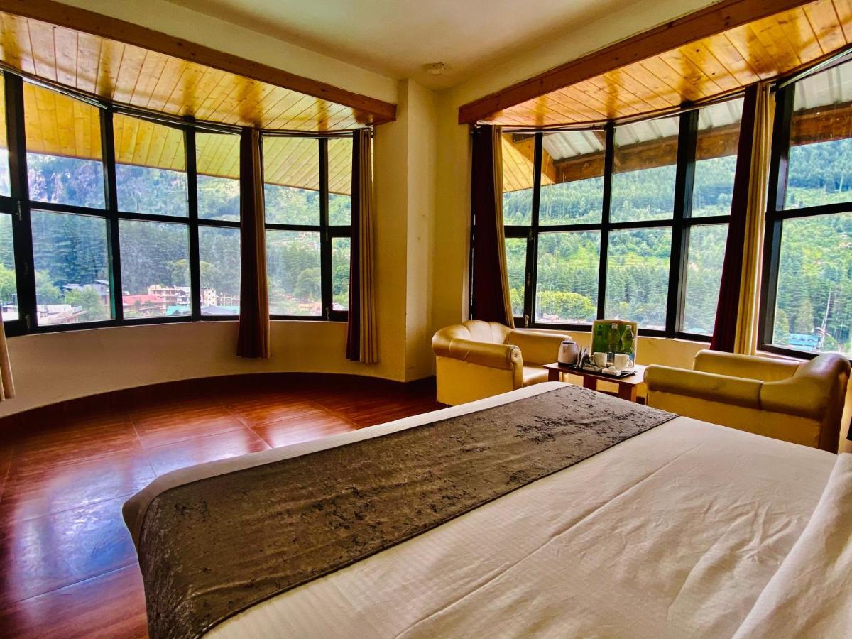 Hotel Hadimba Palace - Near Mall Road มะนาลี ภายนอก รูปภาพ